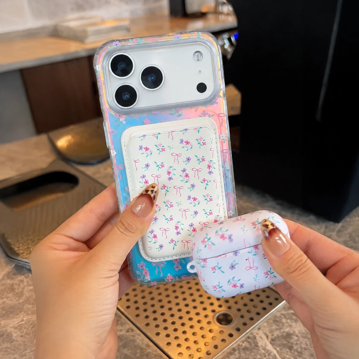 Cottage Bloom iPhone Bundle Set