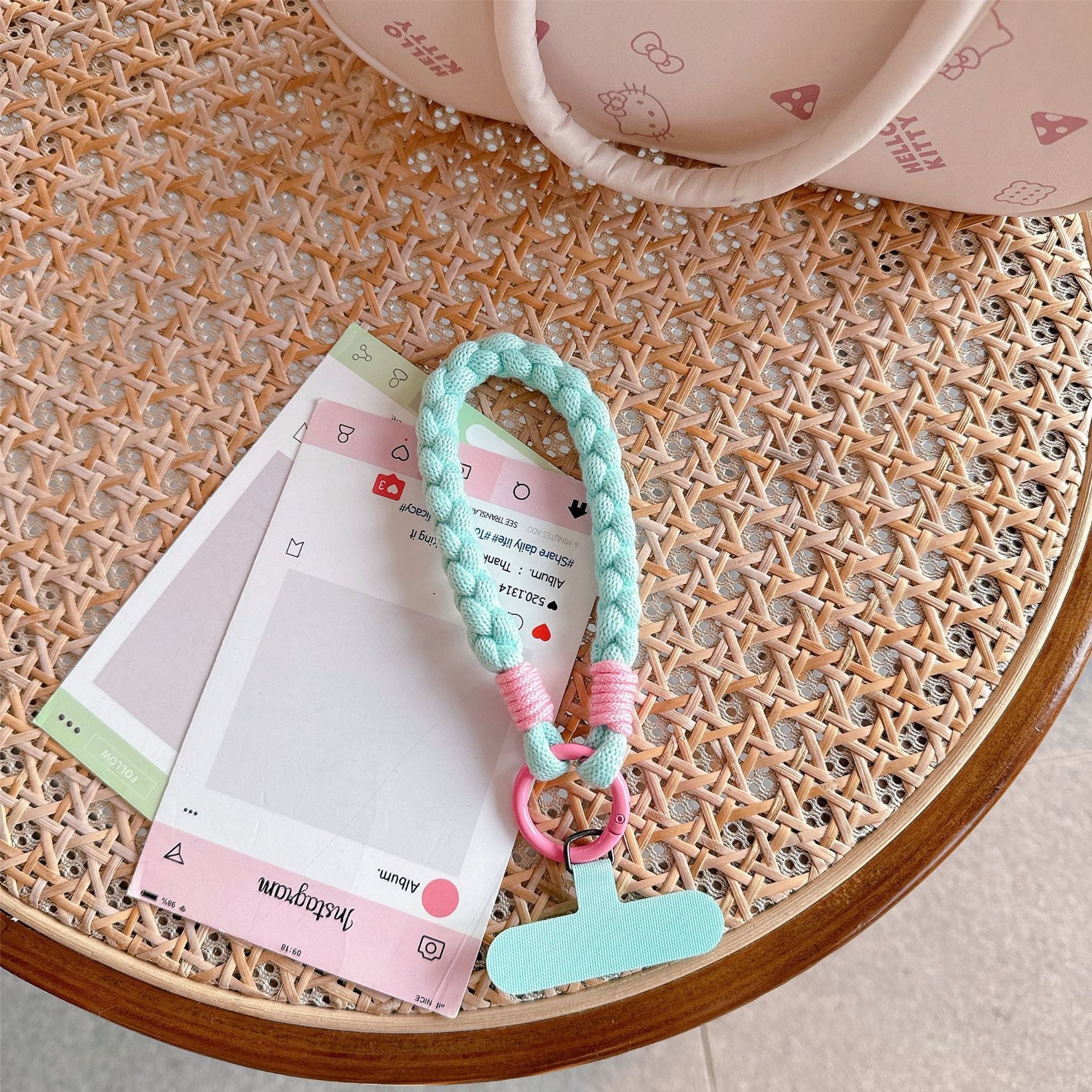 MONO-LINK | Plait Phone Charm