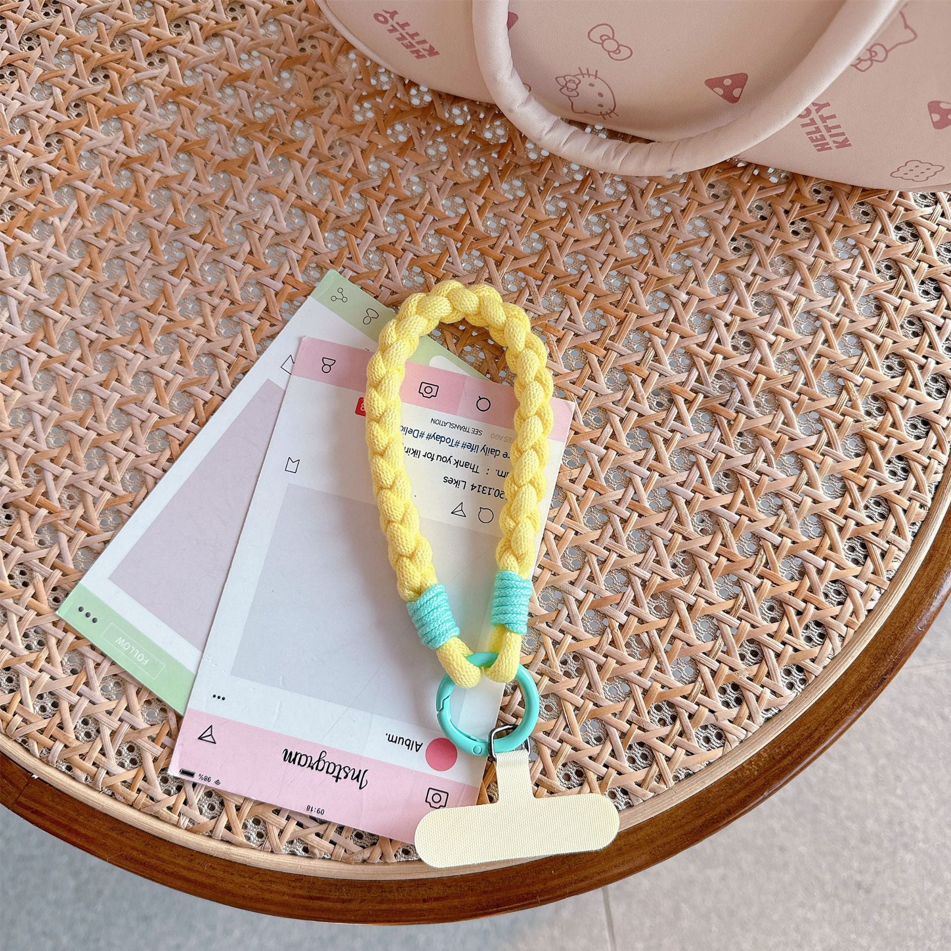 MONO-LINK | Plait Phone Charm