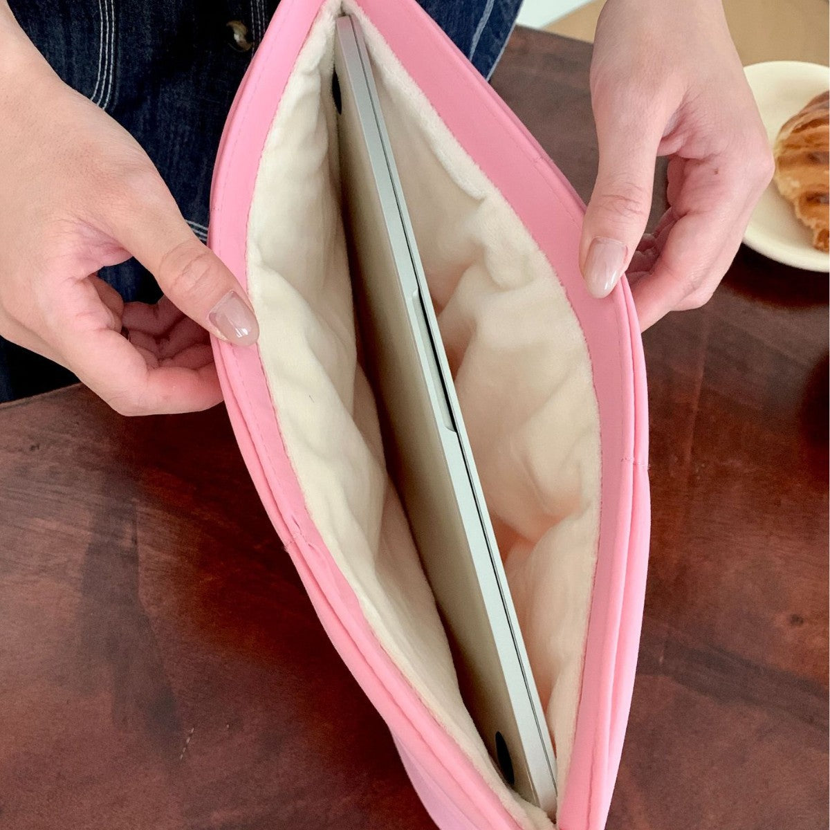 PuffShell | SoftGuard MacBook bag