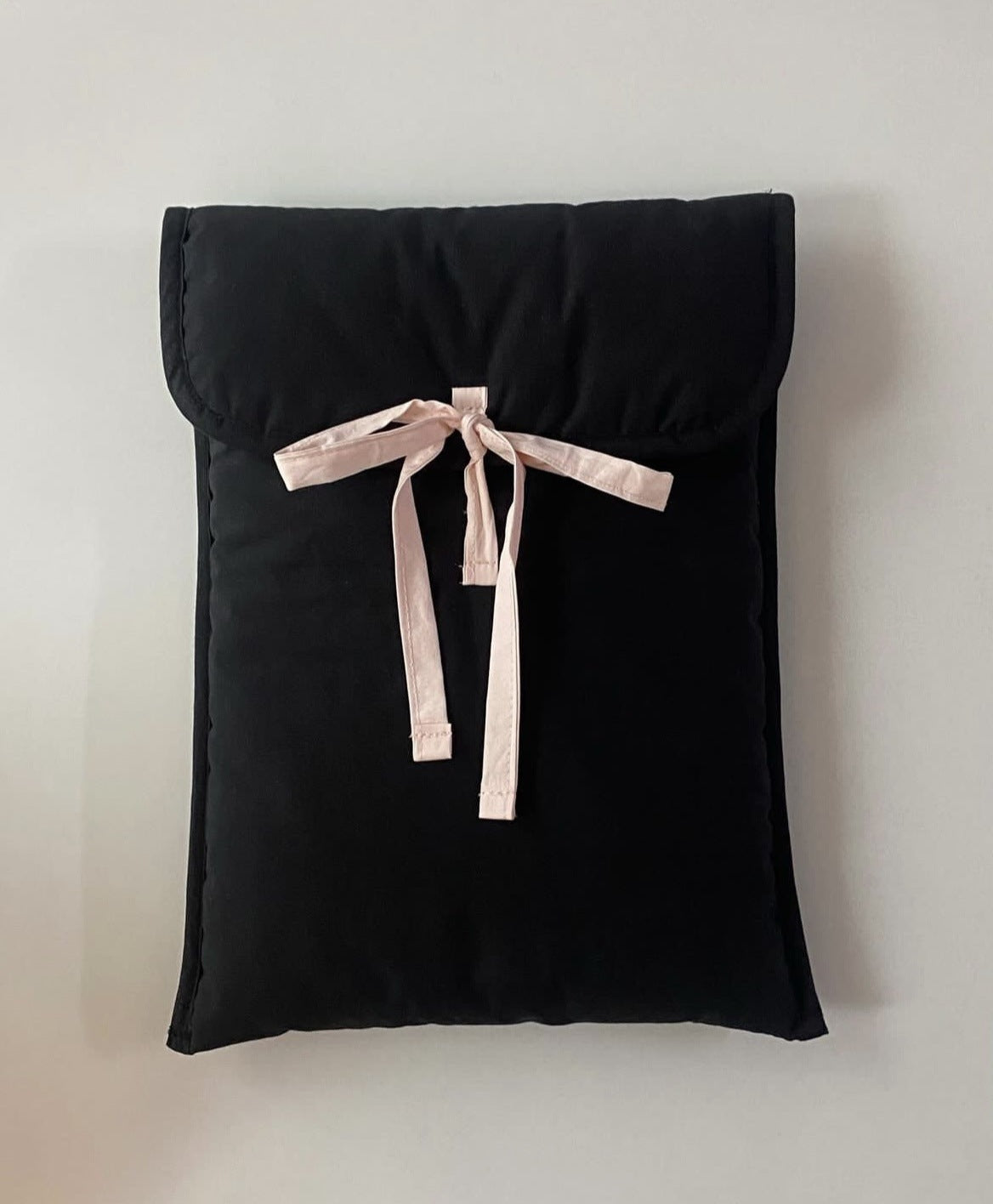 Ribbonette | SoftGuard MacBook bag
