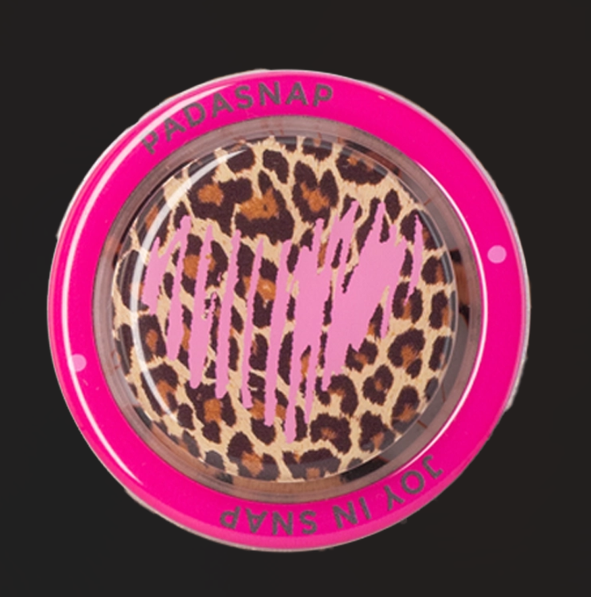 Sassy Jungle | Heart MagSafe PadaSnap Grip