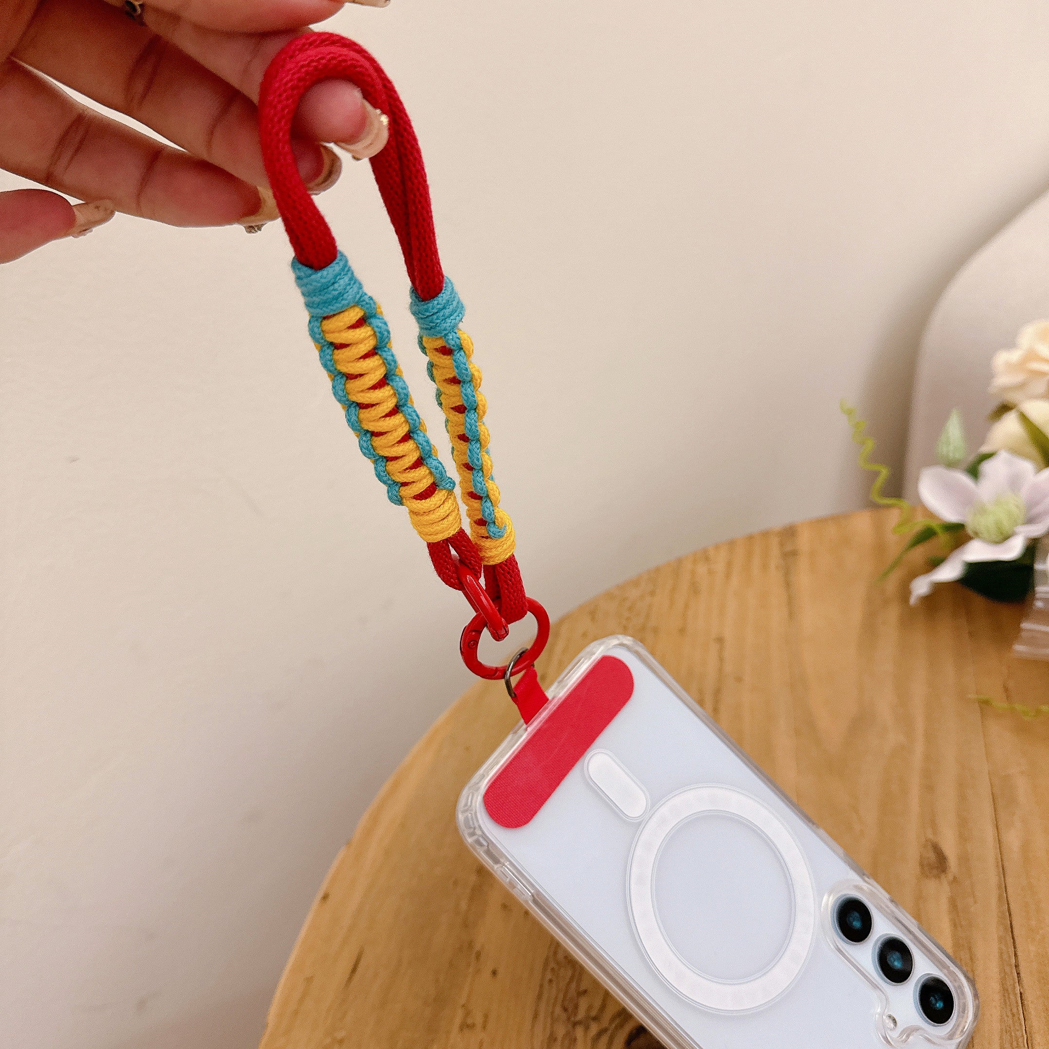 DOPA-WEAVE | Plait Phone Charm