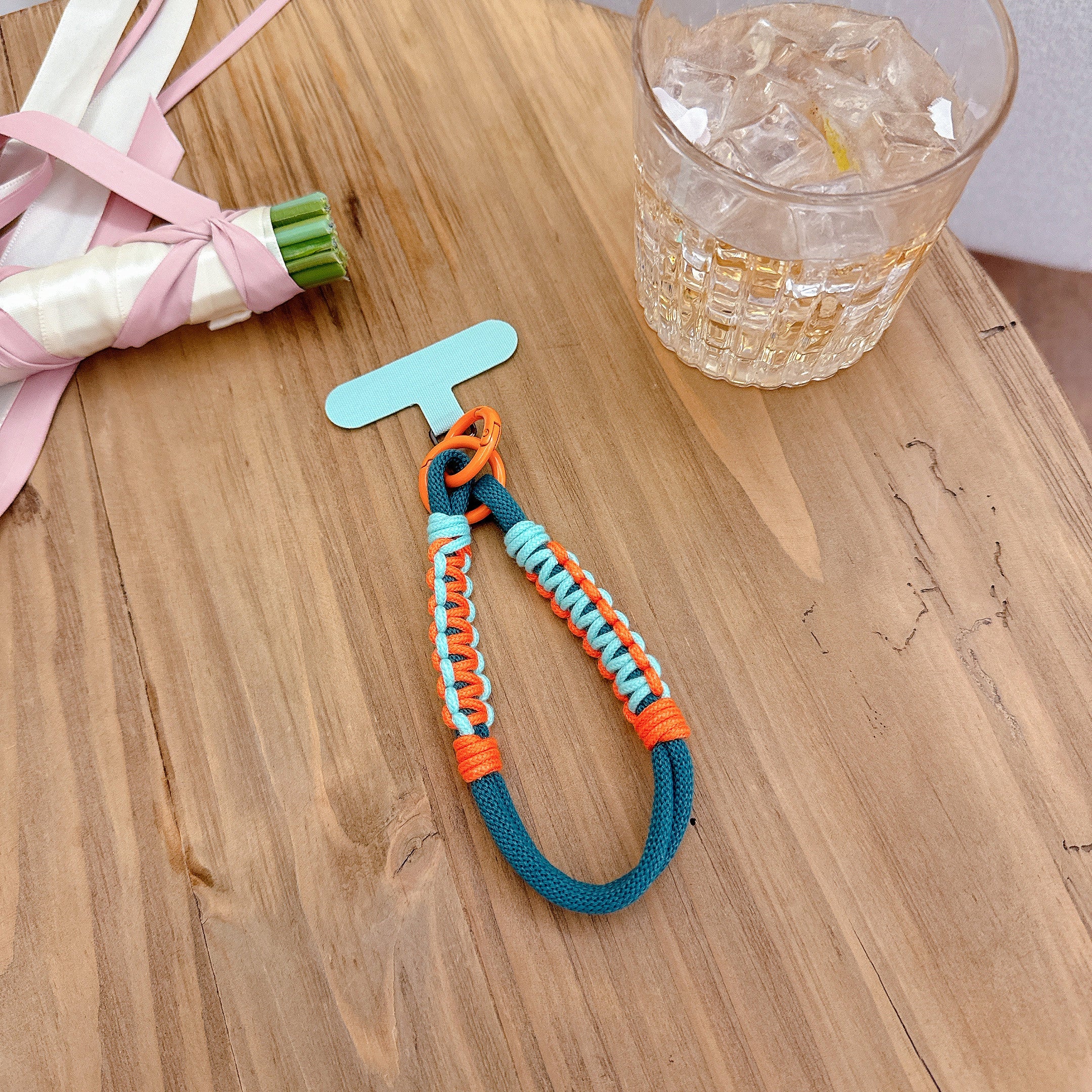 DOPA-WEAVE | Plait Phone Charm