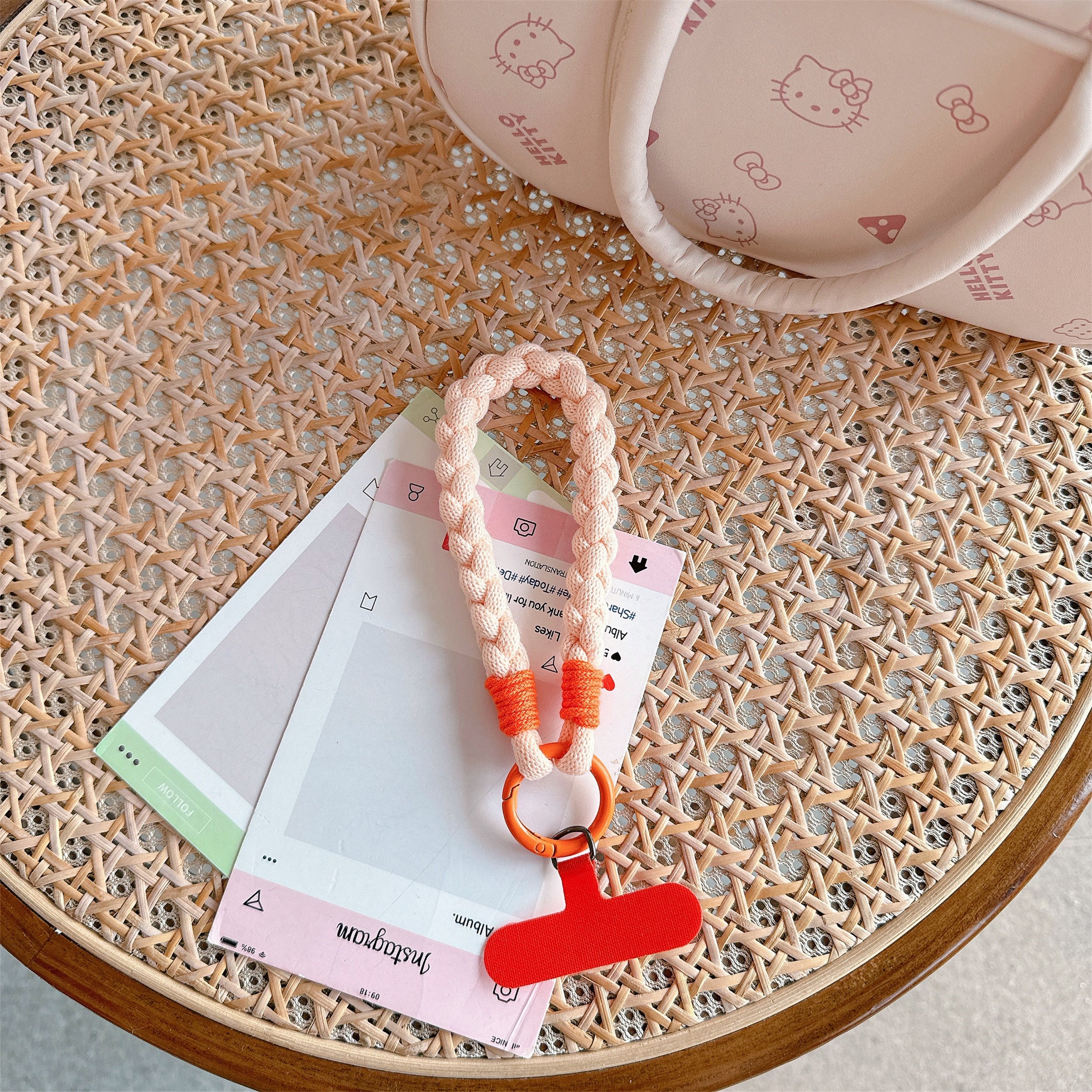 MONO-LINK | Plait Phone Charm