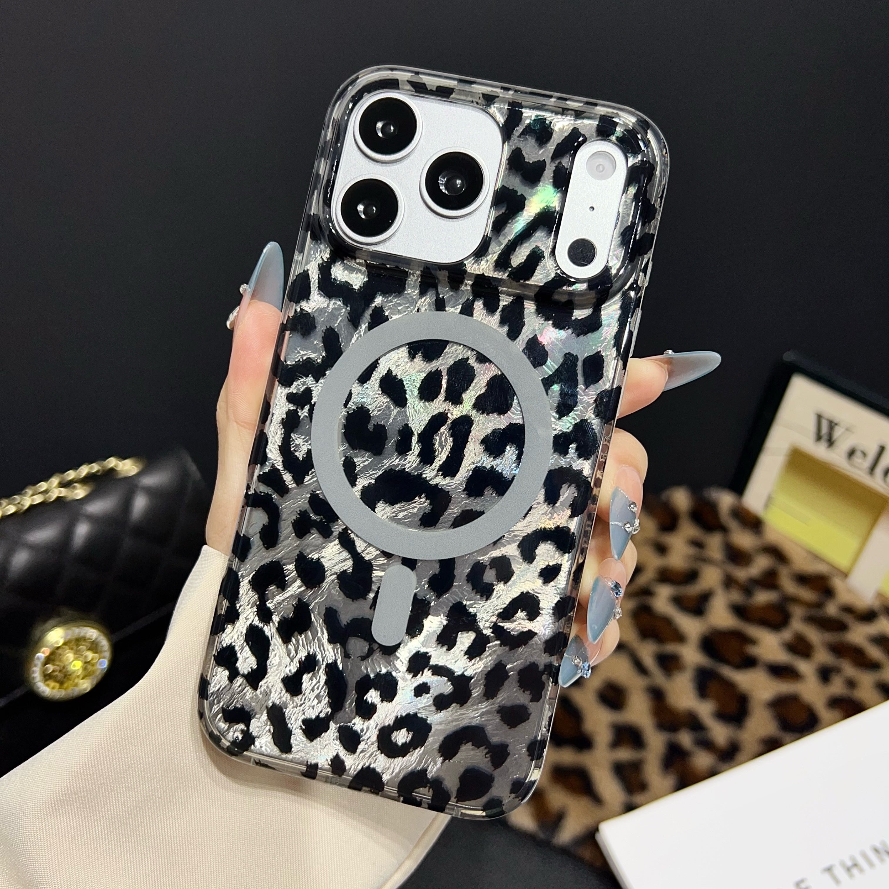 Cool Leopard | Silver MagSafe Phone Case Grip Set
