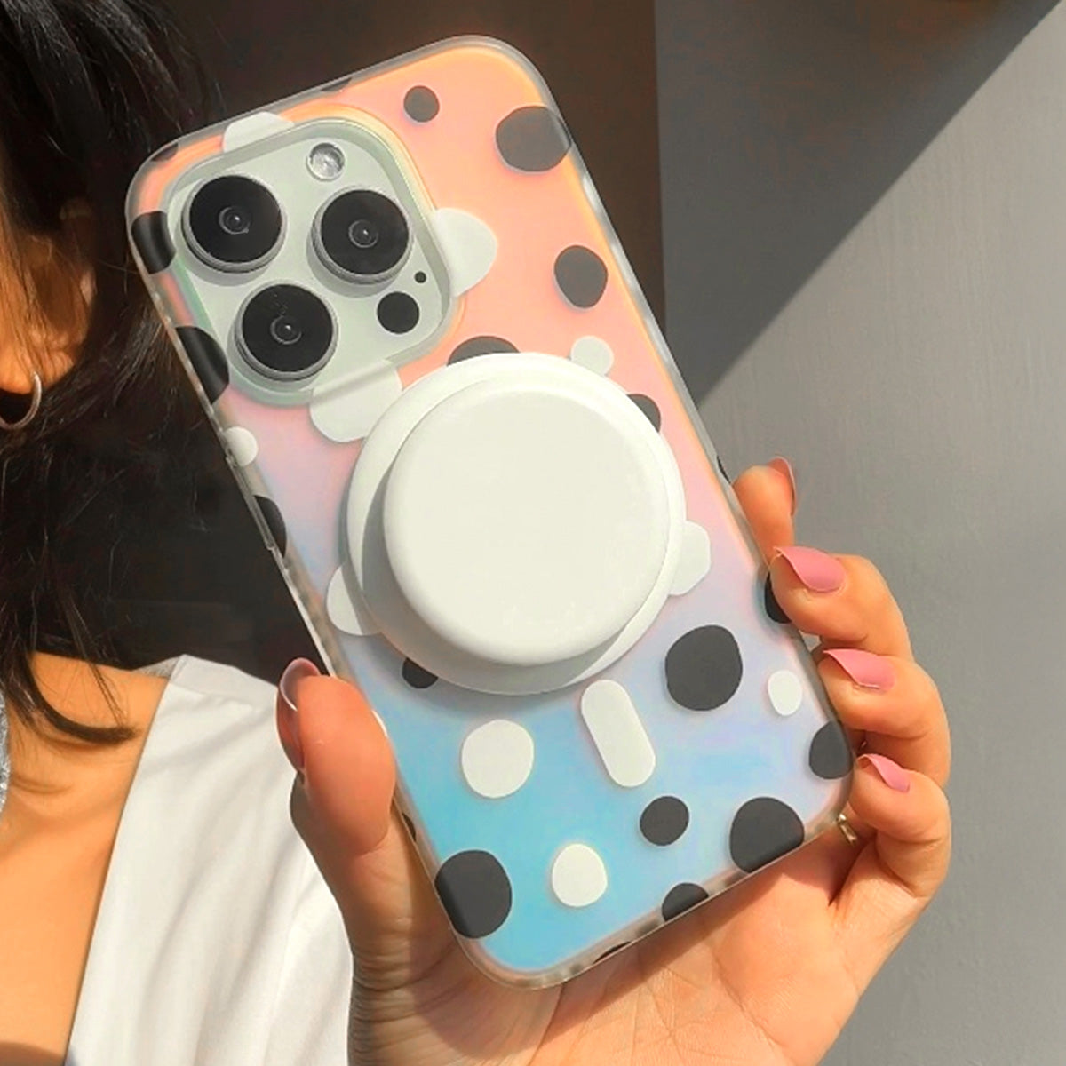 Opalescent Polka Dot | Rainbow MagSafe Phone Case With Grip
