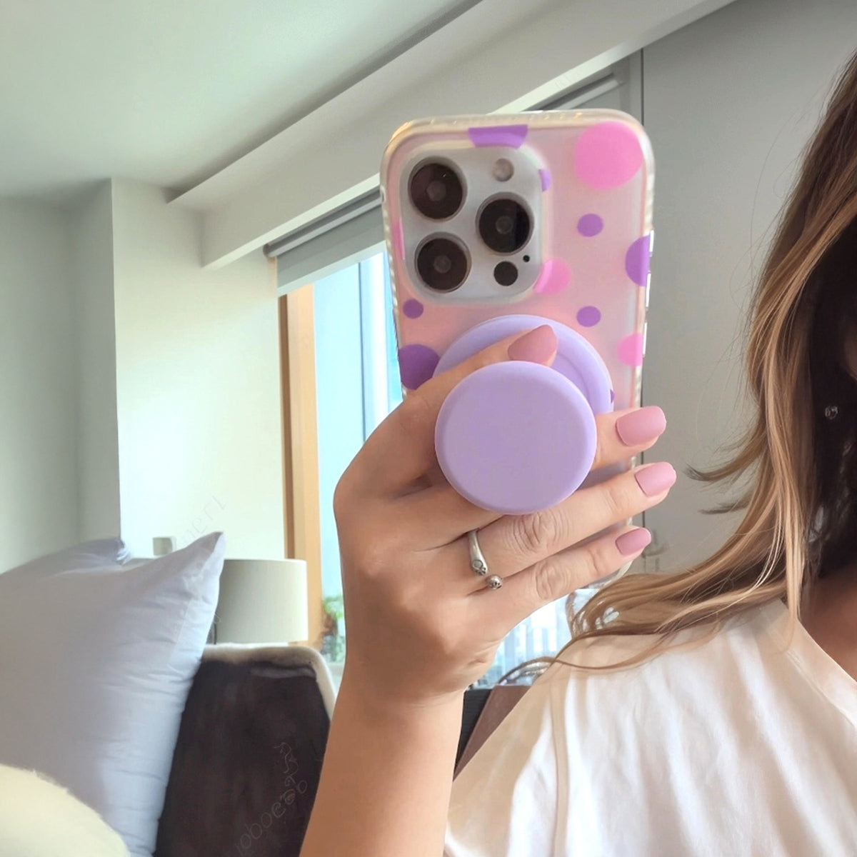 Opalescent Polka Dot | Rainbow MagSafe Phone Case With Grip