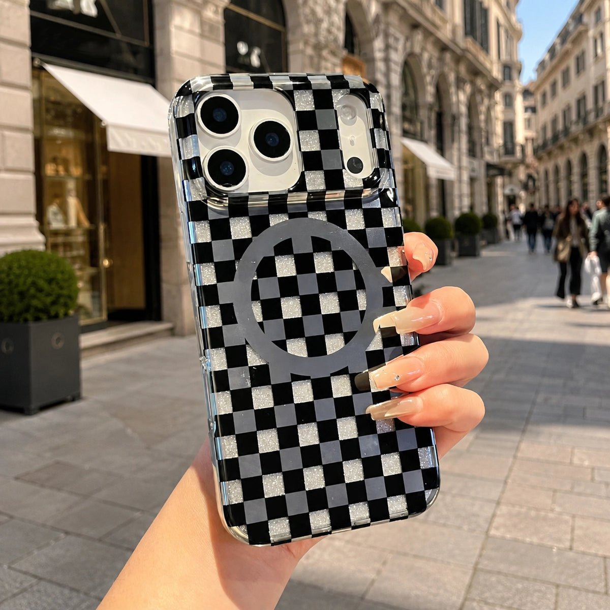 Glitter Chessboard MagSafe Phone Case