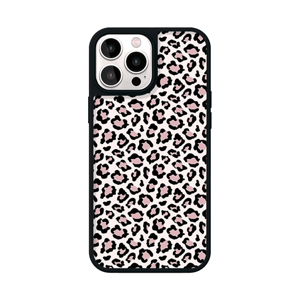 Wild Leopard Pattern MagSafe Phone Case