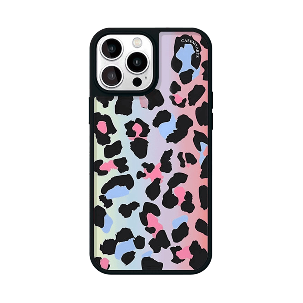 Wild Leopard Pattern MagSafe Phone Case