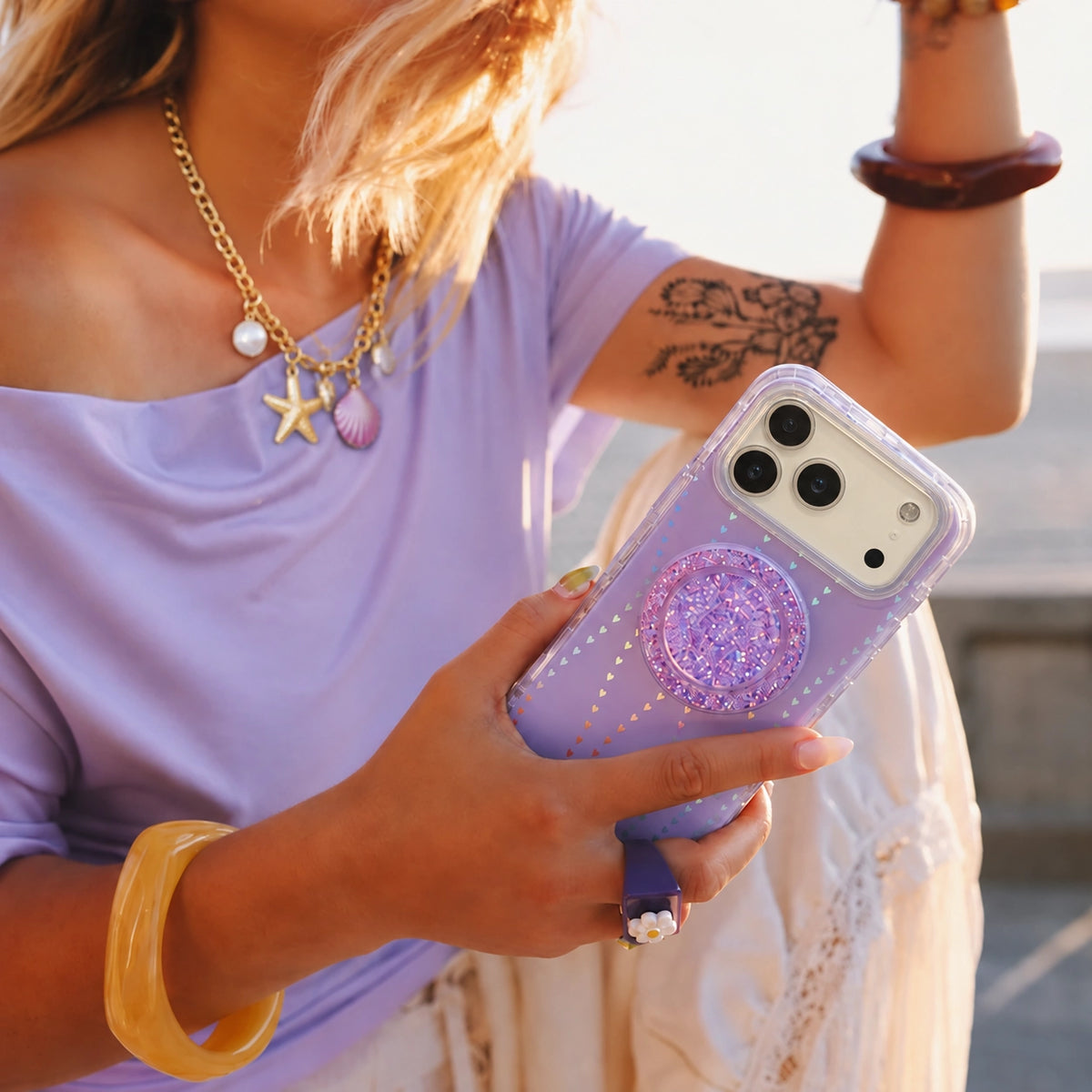 HeartGlow Iridescent MagSafe Phone Case Grip Set