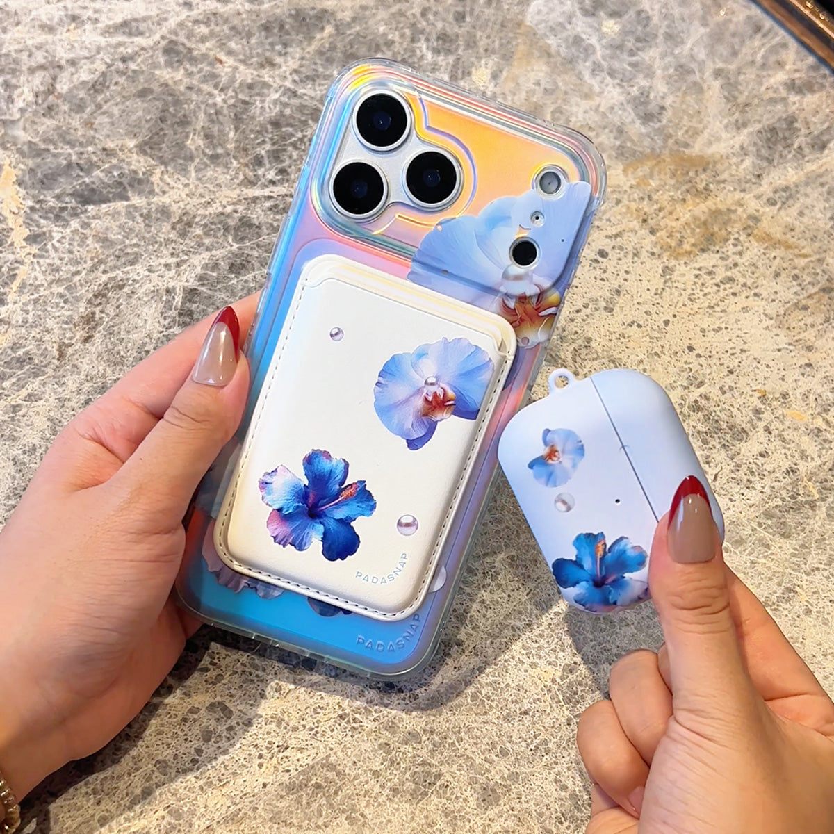 GlamFlora Blue iPhone Bundle Set