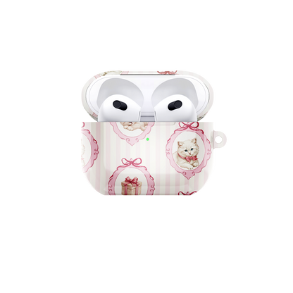 Lip Lock Airpods Case