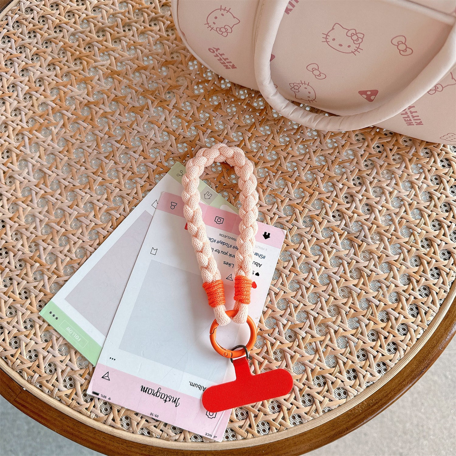 MONO-LINK | Plait Phone Charm