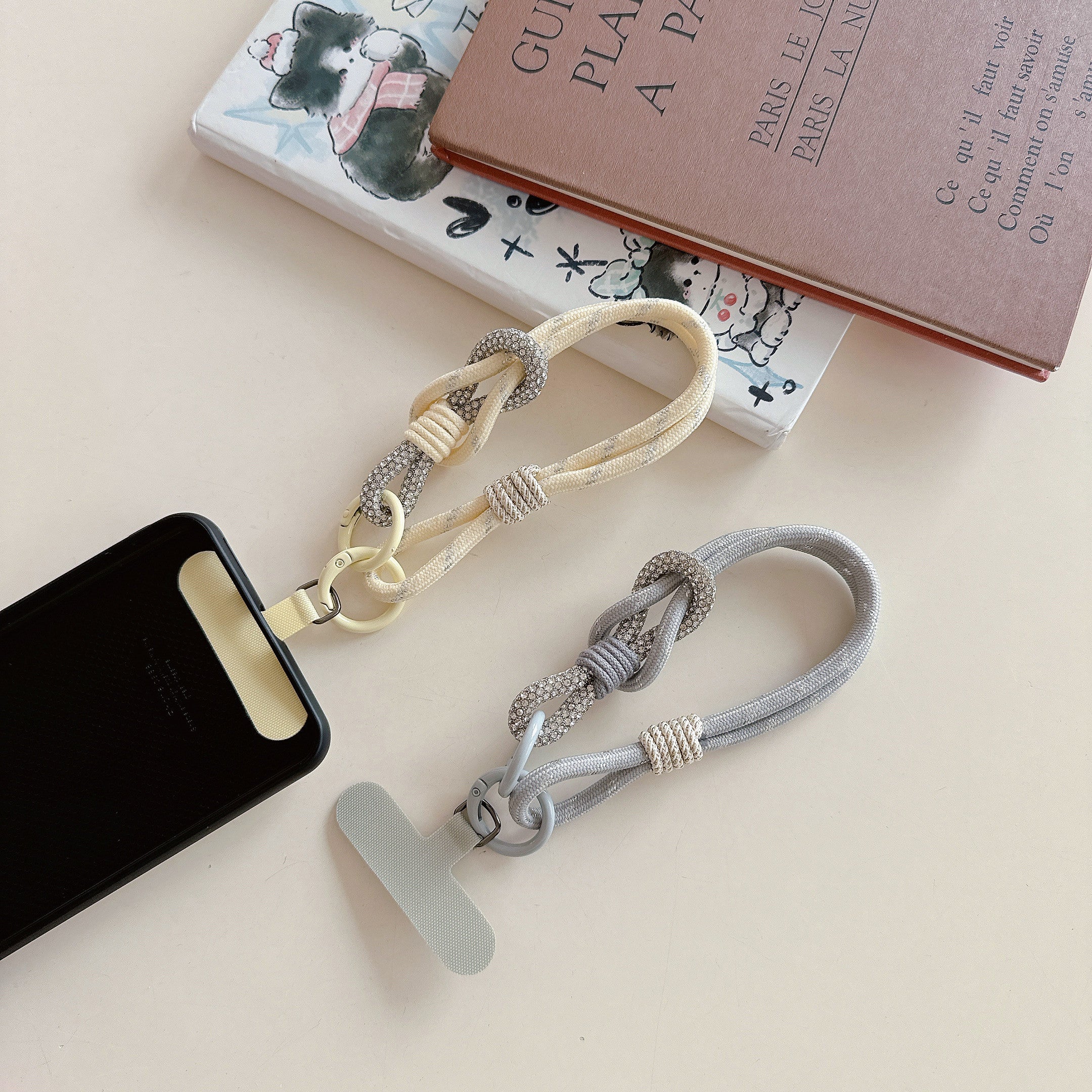 Glint Knot | SilverStrand Phone Charm