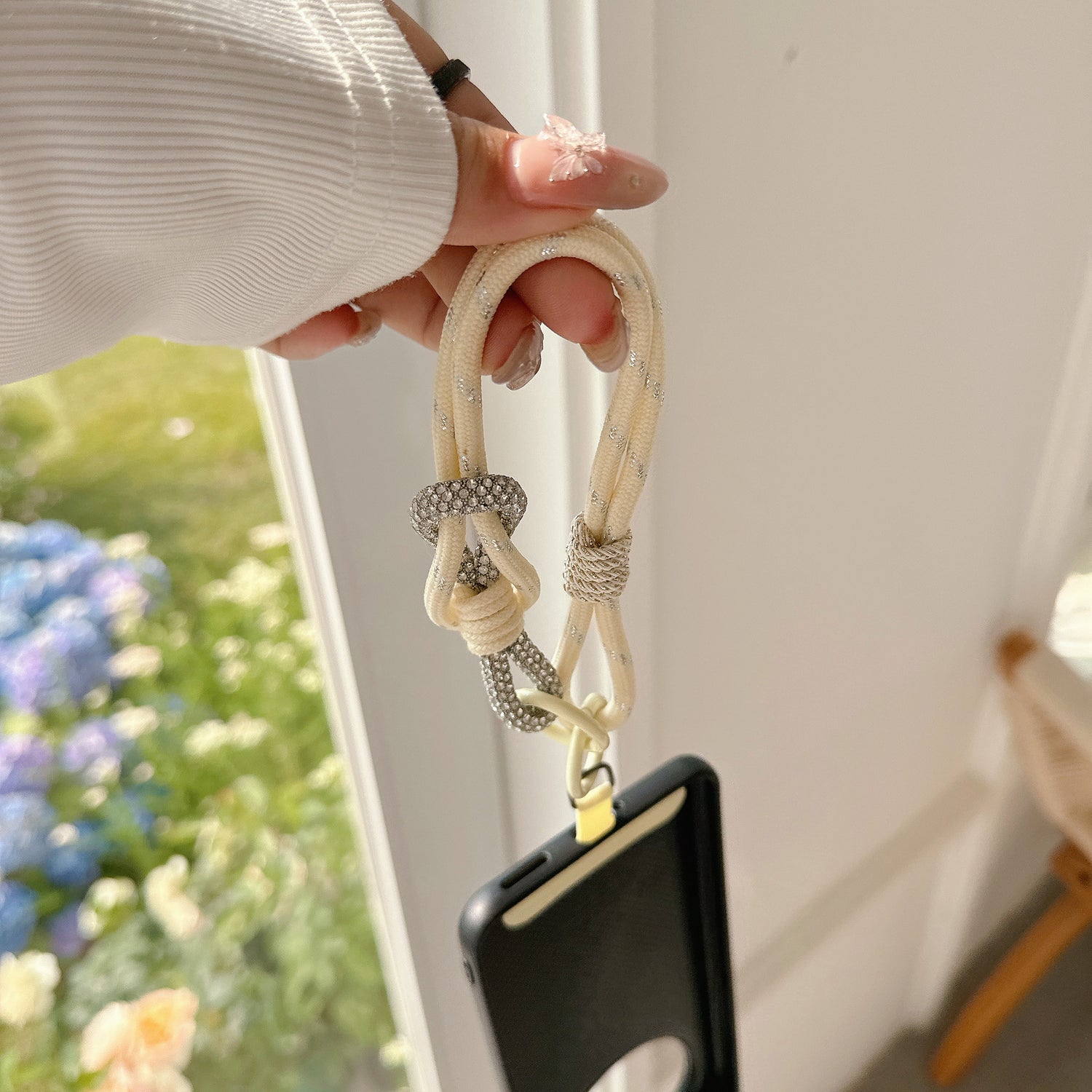 Glint Knot | SilverStrand Phone Charm