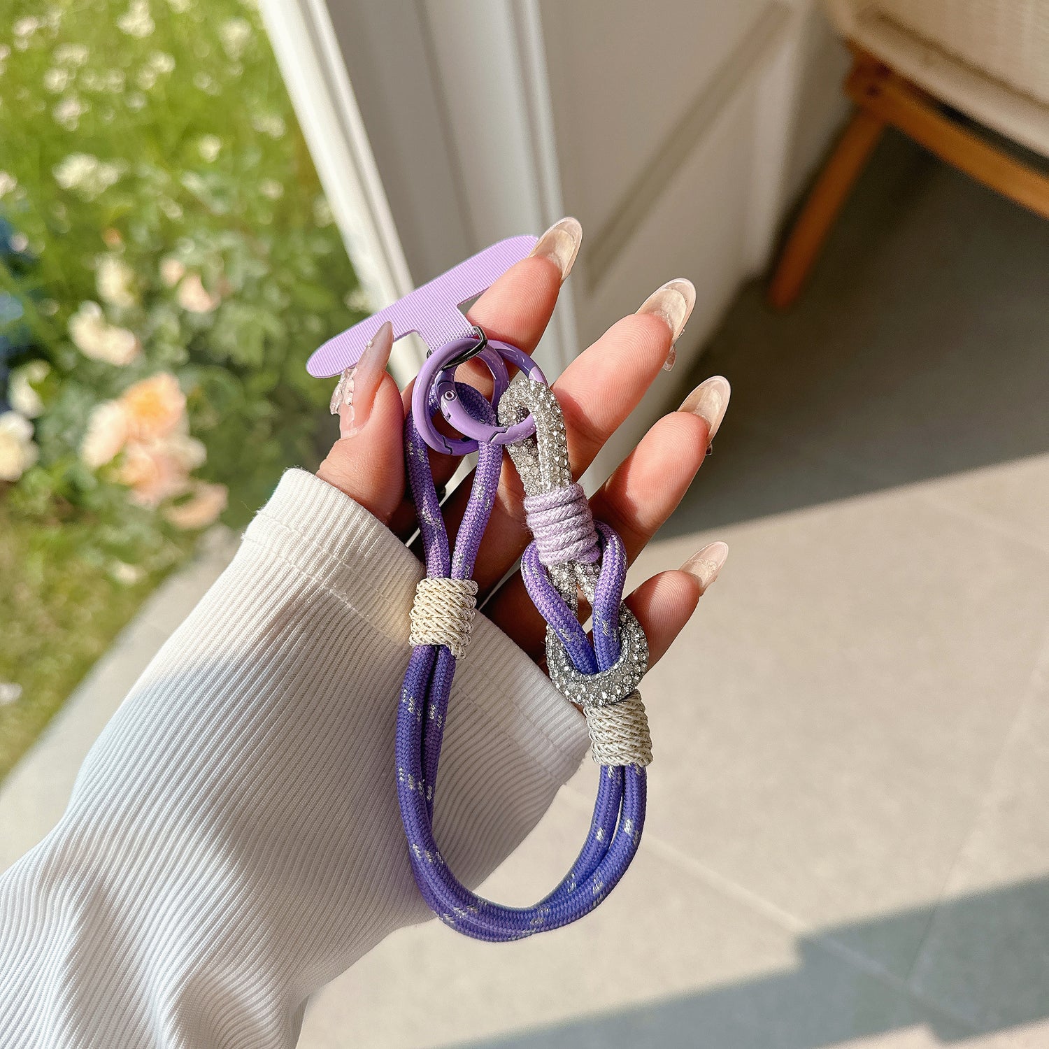 Glint Knot | SilverStrand Phone Charm