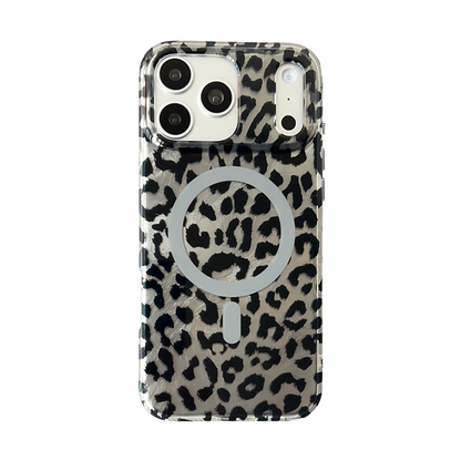 Cool Leopard | Silver MagSafe Phone Case