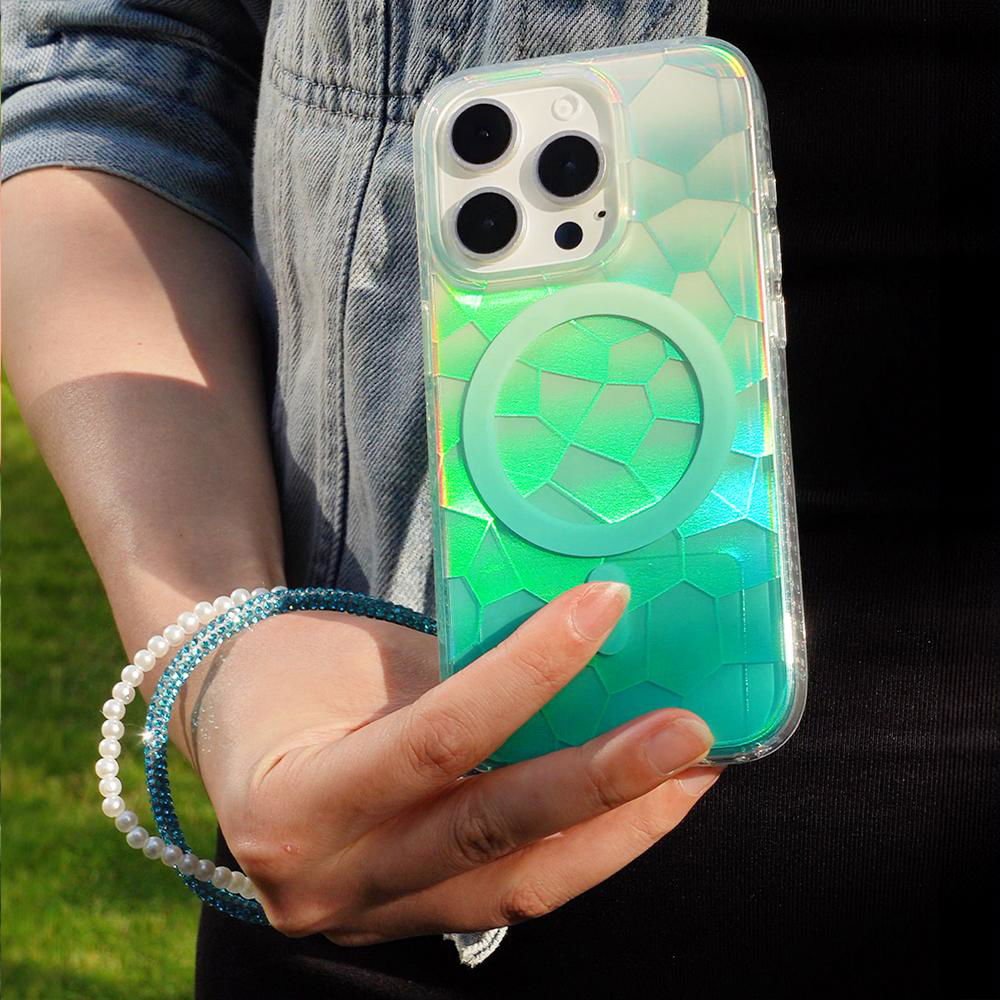 Opalescent Ripple | Green MagSafe Phone Case With Grip - PadaSnap